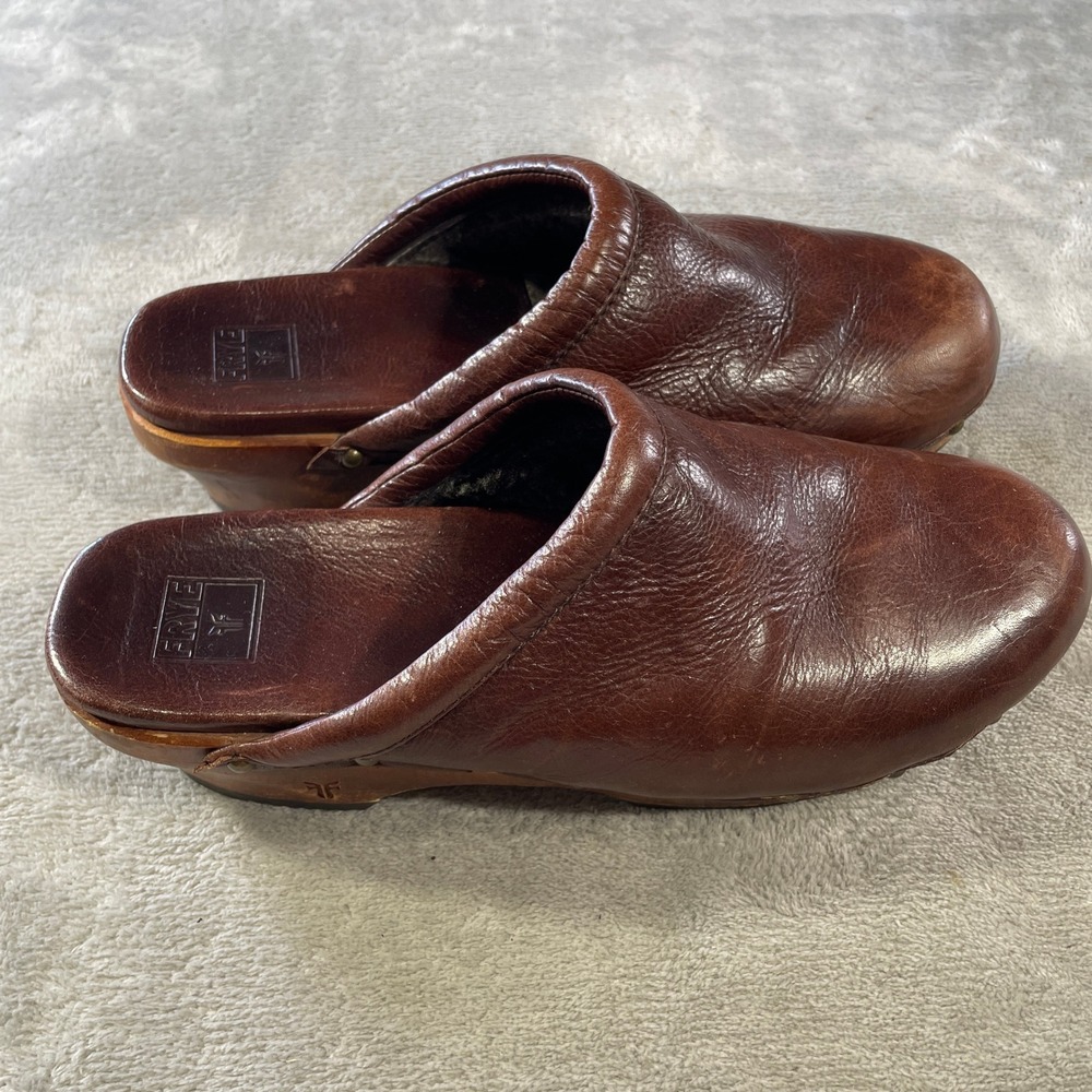 Frye Wooden Clog Mules Womens 8 Brown Leather Studded Platform Faux Fur Lined
